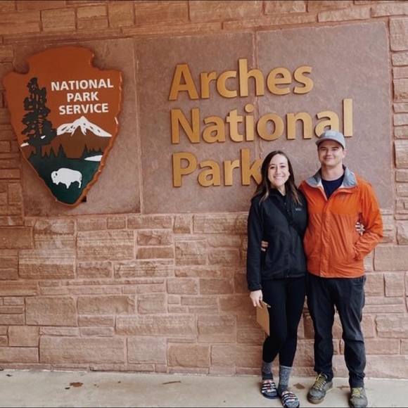 Meet your Posher, Kate - Picture 1 of 1